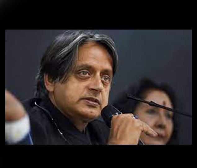 Shashi Tharoor at Pune