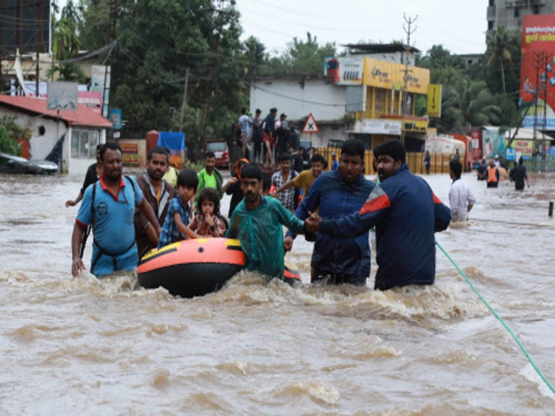 Maharashtra Allocates Rs 10 Crores Each to Kerala and Assam for Flood Relief