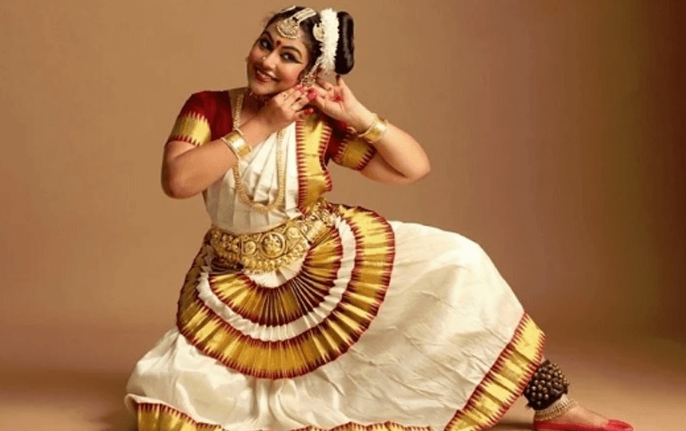 Sougantika Centre for Mohiniyattam Presents Kuriyetathu Thathri at Nakshatra Festival